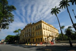 Pernambuco antecipa ponto facultativo do Dia do Servidor Público e cria feriadão